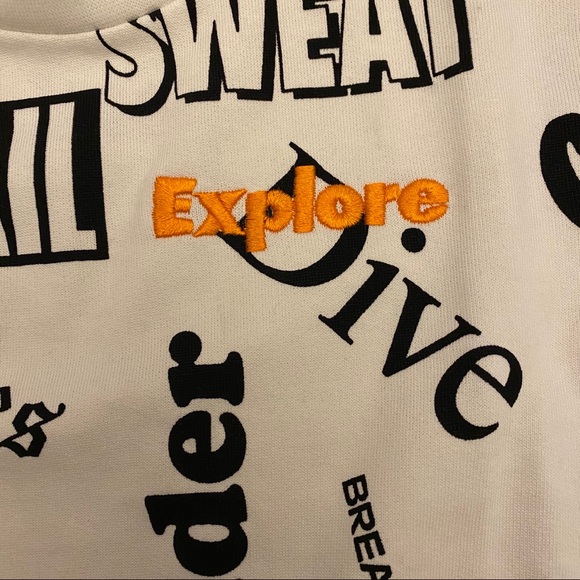 NWT Molo Madsim Words Sweatshirt - Picture 6 of 7